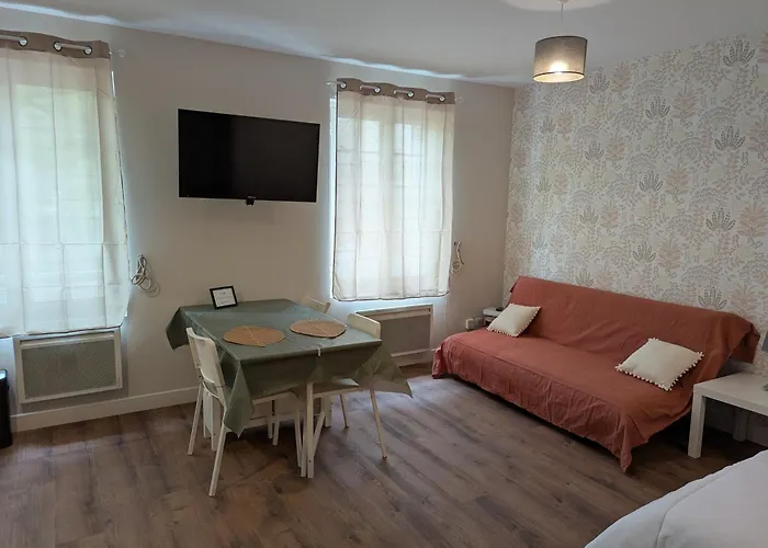 Hôtel accueillant les animaux: Studios Du Marche Au Bois